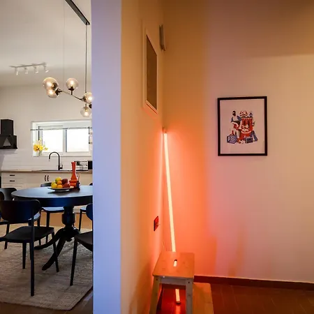 Mantarini House *