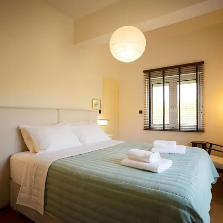 Mantarini House *