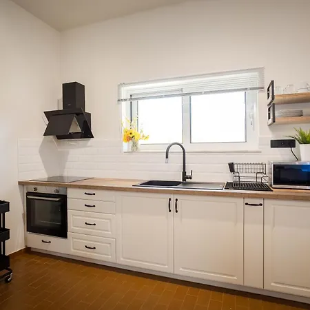 Semesterbostad Mantarini House Chania (Crete)