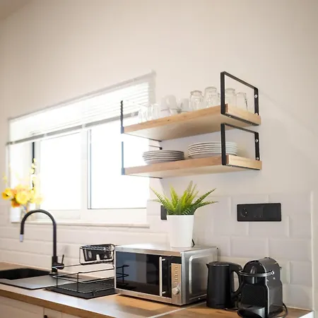 Semesterbostad Mantarini House *