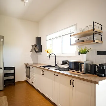 Mantarini House *